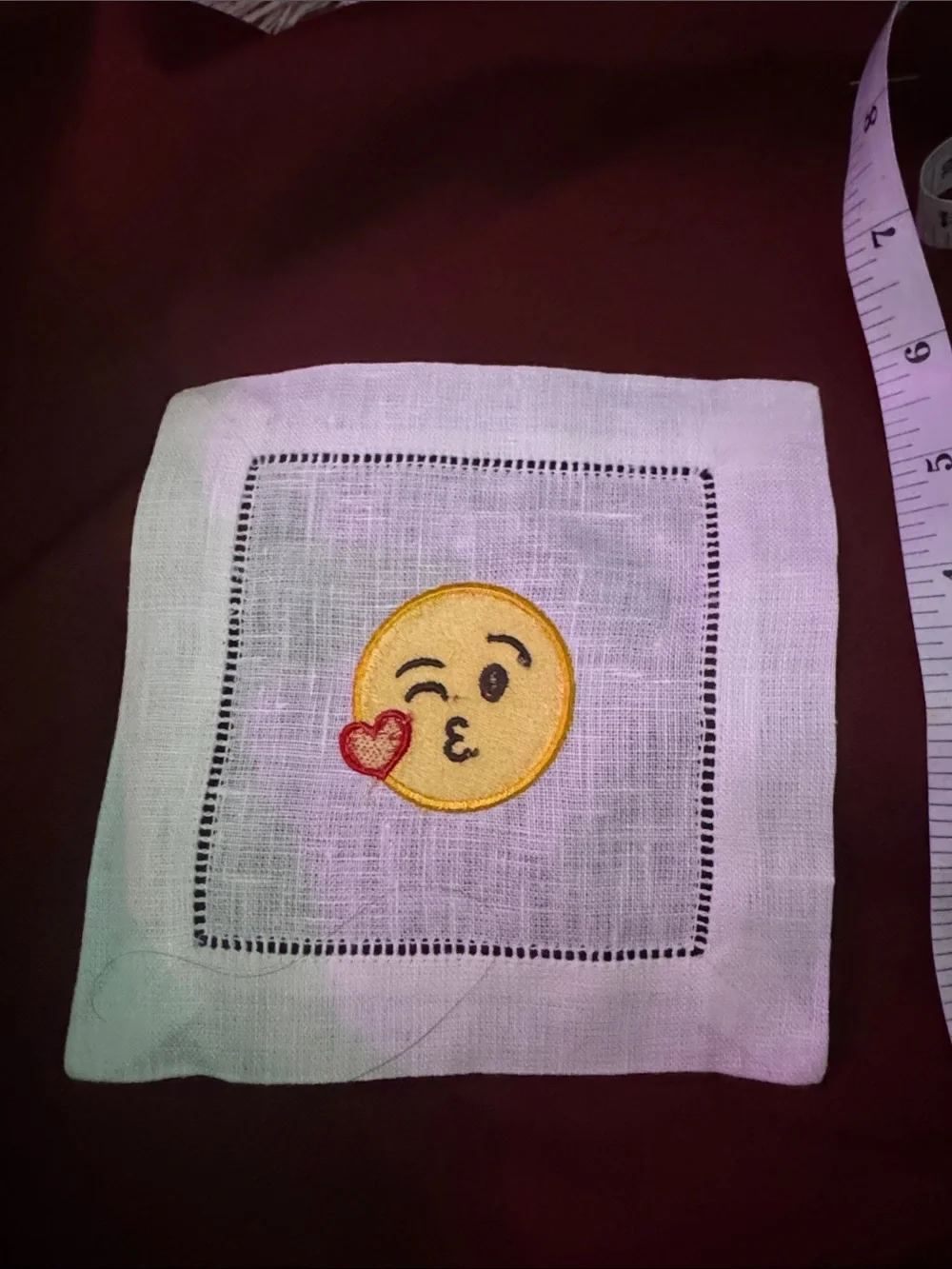 Embroidered Love Wink Face Emoji Linen Cocktail Napkin - White C1.B.1R
